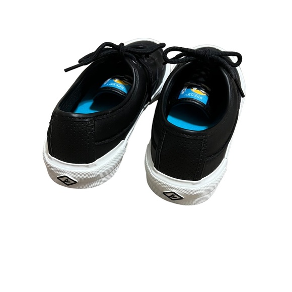 Sperry black lace up perforated sneakers size 8 NWOT - Picture 7 of 8